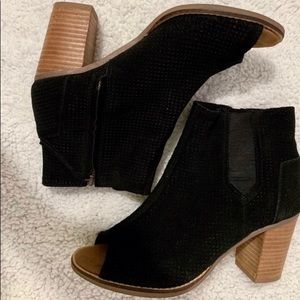 Toms Majorca Peep Toe Heels